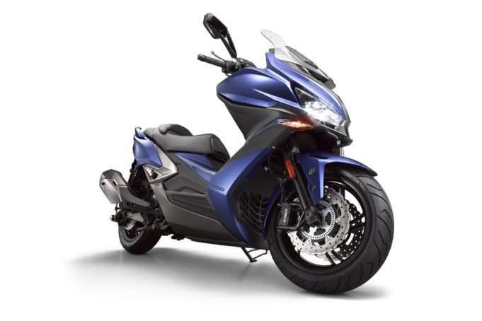 Kymco lanza la quinta generación del Xciting S 400 TCS, con control de tracción de serie