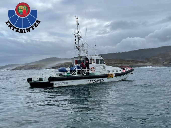Reanudado el operativo de búsqueda del pescador desaparecido en aguas de Hondarribia (Guipúzcoa)