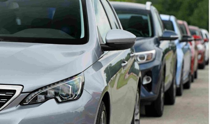 Las matriculaciones caen casi un 52% en enero en Cantabria