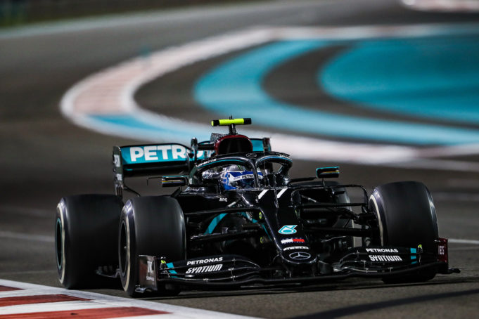 Mercedes presentará el 2 marzo su nuevo coche W12