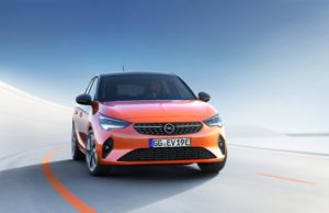 Opel ofrece el ‘español’ Corsa-e con dos aplicaciones para facilitar su carga y conducción