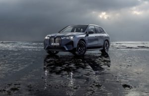 BMW presenta en el CES 2022 el nuevo BMW iX M60 eléctrico, que se lanzará al mercado en junio