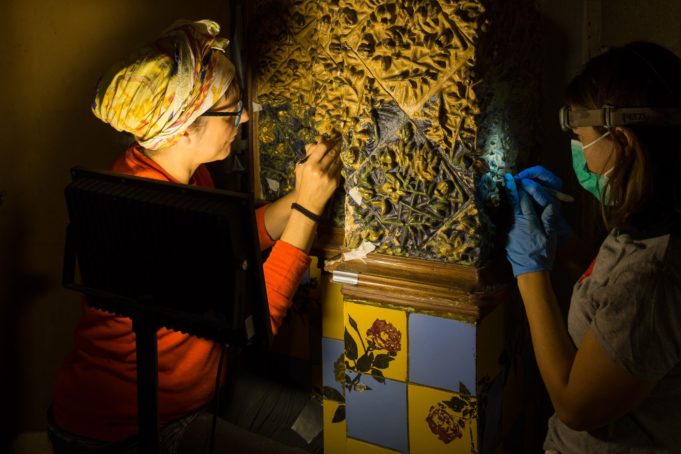 La Casa Vicens Gaudí retoma la restauración de la sala del fumadero y estará cerrada unos días