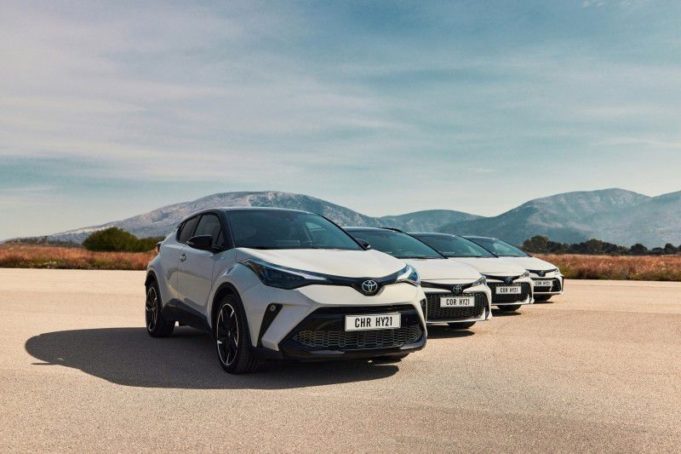 La mayoría de la gama de Toyota no paga el impuesto de matriculación por su tecnología híbrida