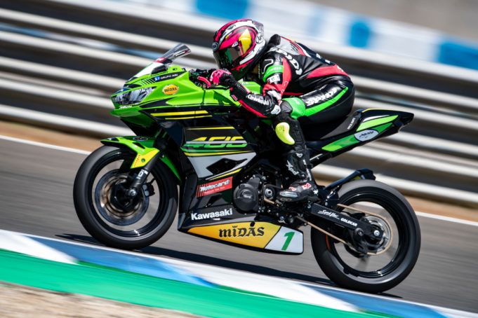 Ana Carrasco deja Kawasaki y vuelve al Mundial de Moto3