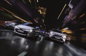 La gama electrificada de Toyota permite aparcar gratuitamente o a coste reducido en Madrid