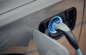 Las ventas de vehículos electrificados en enero casi triplican las cifras de 2021