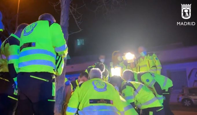 Trasladado grave al hospital un hombre de 71 años tras ser atropellado en Puente de Vallecas