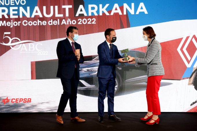 Reanult Arkana recibe el premio ‘Mejor Coche del Año ABC 2022’