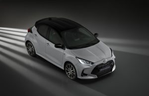 Toyota España y Sony España colaboran en una edición exclusiva del Yaris GR Sport Electric Hybrid