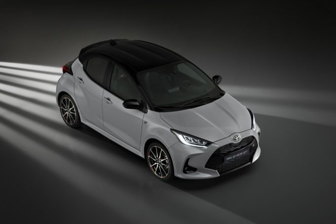 Toyota España y Sony España colaboran en una edición exclusiva del Yaris GR Sport Electric Hybrid
