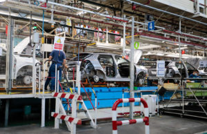 Stellantis Vigo parará una de sus líneas y parte de otra el fin de semana por falta de componentes