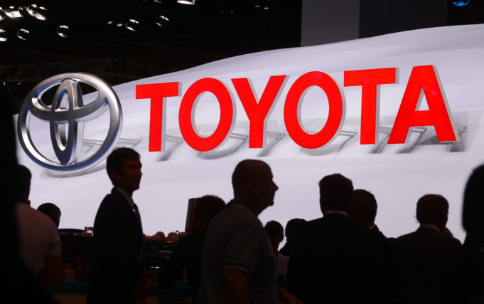 Toyota detendrá la producción en su planta de San Petersburgo hasta nuevo aviso