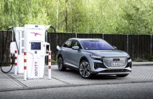 Audi actualiza los eléctricos Q4 e-tron y Q4 Sportback e-tron para reducir su tiempo de recarga