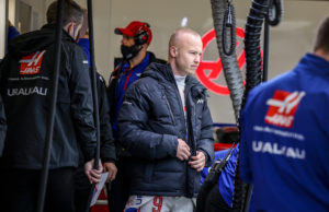 El piloto ruso Nikita Mazepin sopesa demandar a Haas tras su despido “injusto”