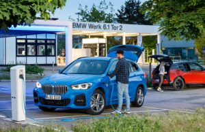 BMW Group, Qualcomm y Arriver desarrollarán soluciones de software para la conducción automatizada