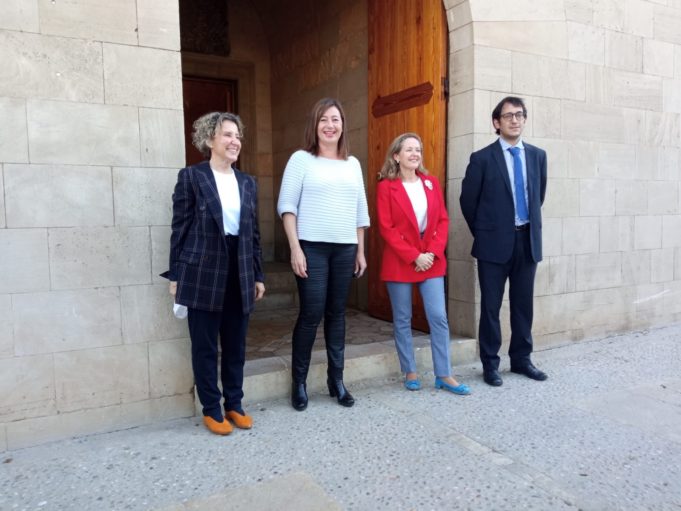 Calviño se muestra convencida de que Baleares será “el motor del crecimiento y de la recuperación”