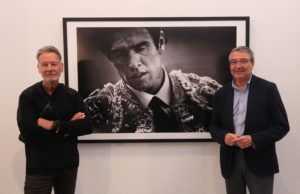 El fotógrafo Sandro Miller exhibe en La Malagueta por primera vez su colección El Matador, un homenaje al toreo