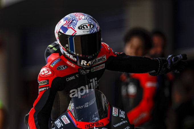 Bagnaia se exhibe en Jerez y Aleix Espargaró sube al podio