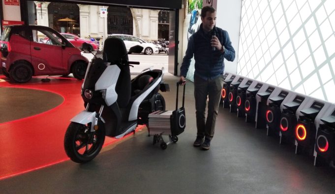 Silence lanza un sistema de intercambio de baterías y de suscripción para motocicletas eléctricas