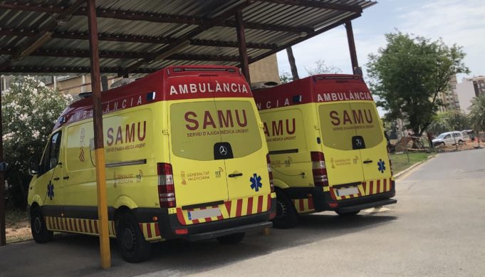 Sucesos.- Herido un motorista de 16 de años al chocar con un coche en Alcoi