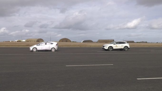 Volkswagen ID.5 y Nissan Qashqai logran una valoración ‘muy buena’ por su asistencia en autopista