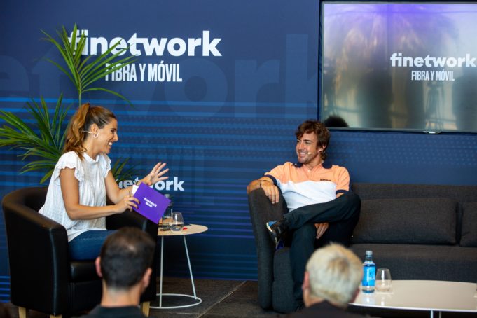 Fernando Alonso, sobre Mbappé y el Madrid: “Estoy tranquilo, como dijo el presidente”