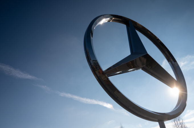 Mercedes-Benz alcanzará un margen operativo del 14% en 2025 tras enfocarse en el segmento de lujo