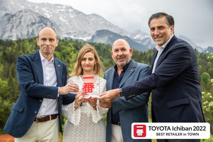 Toyota premia a sus 47 mejores concesionarios, tres españoles, por ofrecer un servicio “excepcional”