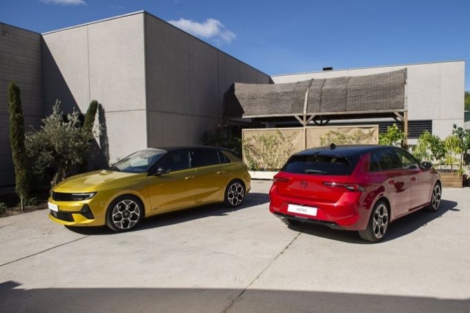 La nueva generación del Opel Astra llegará con dos motorizaciones híbridas enchufables