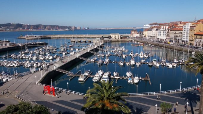 ‘Visita Gijón’ saca a licitación la creación de un motor de reservas de turismo activo, visitas y experiencias