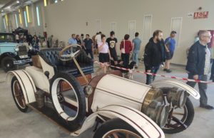 Cerca de 3.000 personas visitan la VI edición de Todomotor Classic Ejea este fin de semana