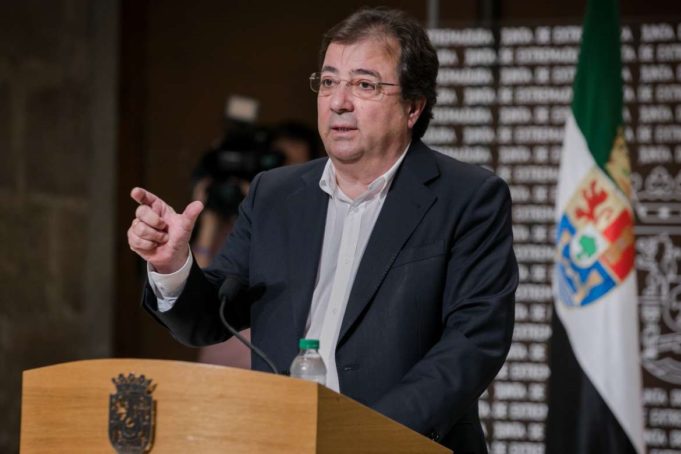 Vara plantea una estrategia conjunta con Portugal en torno al litio y al ciclo de las baterías para coches