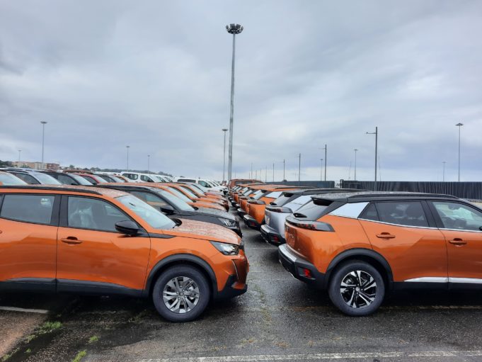 Stellantis Vigo anuncia nuevos paros por la falta de aprovisionamientos