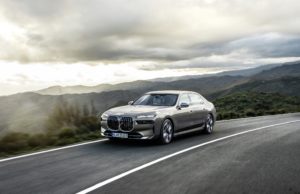 BMW lanzará en diciembre el nuevo Serie 7, que tendrá versiones eléctricas, plugin y de combustión