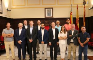 Volkswagen y partidos políticos de Sagunt abordan la gigafactoría que “cambiará la fisionomía” del municipio