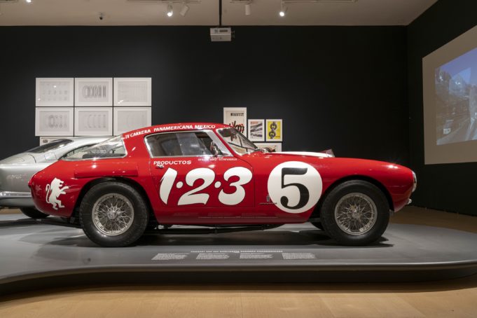 El Museo Guggenheim Bilbao alberga un nuevo Ferrari 250 MM en una de sus exposiciones
