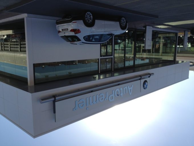 Los sindicatos de BMW Madrid convocan paros por la falta de garantías en sus condiciones laborales