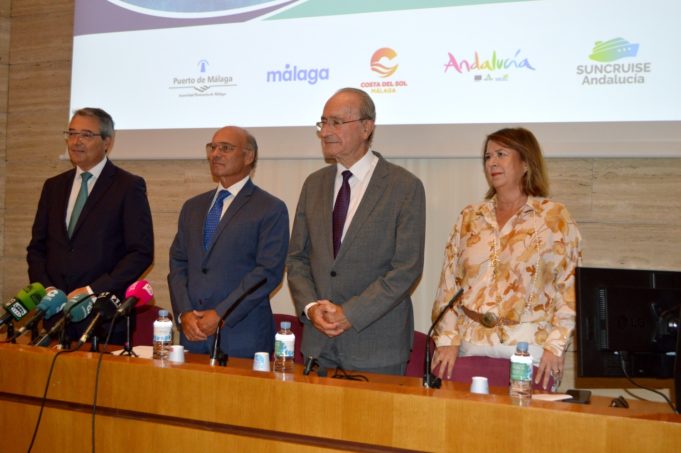 Turismo.- La industria de cruceros se acercará a la ciudadanía con actividades paralelas a la feria Seatrade