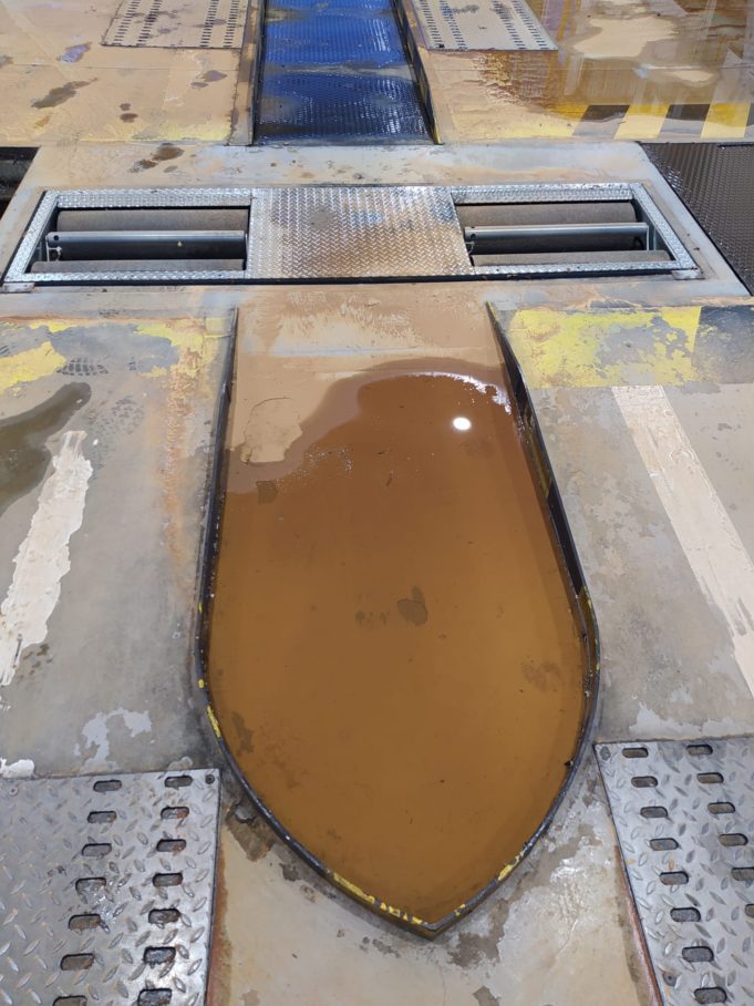 Las lluvias inundan la estación de la ITV en Santa Gertrudis y la dejan inoperativa