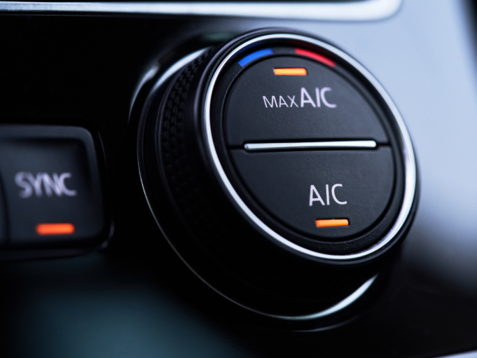 Disfruta de un viaje sin contratiempos: Fugas en el sistema de aire acondicionado con Autotaller Barni en Girona