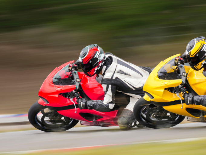 Noumotos: Taller de motos en Barcelona para optimizar tu moto para competición en circuito