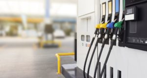 Gasolinera barata en Cantabria: descubre cómo Gasolinera Penagos impulsa la movilidad eléctrica del presente