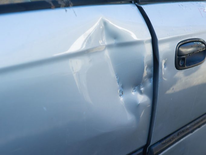 Pintura completa o retoques: Así trabaja Talleres López Cazalla, tu taller de chapa y pintura en Cazalla de la Sierra