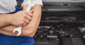 Mantenimiento básico del coche con Talleres Aran-Car: expertos en plancha y pintura en Viladecans