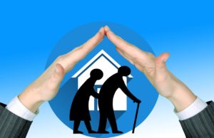 La Fiscalía estima que entre un 6 y un 8% de los mayores que viven en residencias murieron desde marzo Hogar de mayores