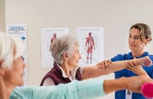 Beneficios de los centros de día para personas mayores en Valencia