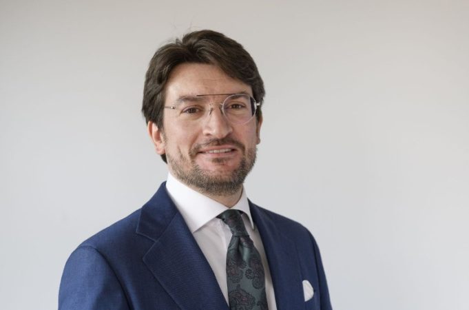 Servihabitat prevé subidas en hipotecas y compraventas en 2025 con un alza de precios del 6%