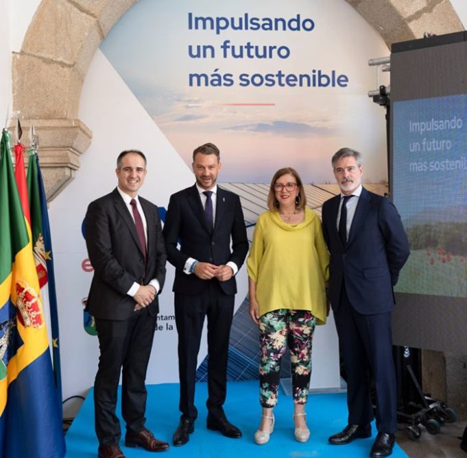 Cox desarrolla en Extremadura la primera de más de 200 comunidades energéticas
