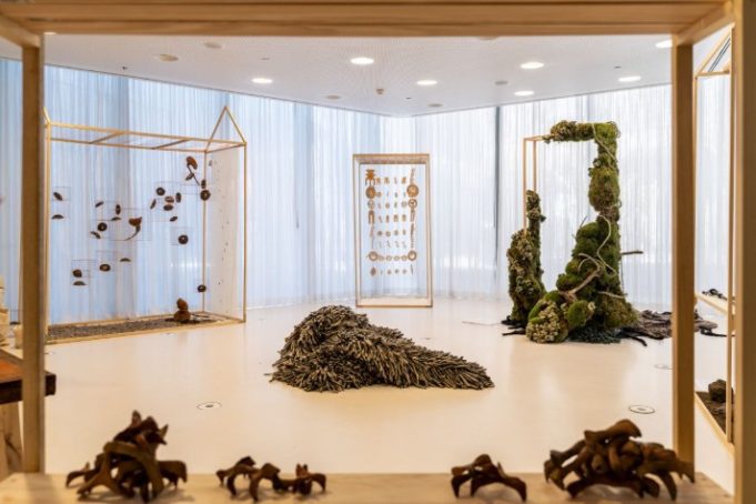 Kavita Parmar diseña para Amazon una instalación sobre tradición y tecnología en Madrid